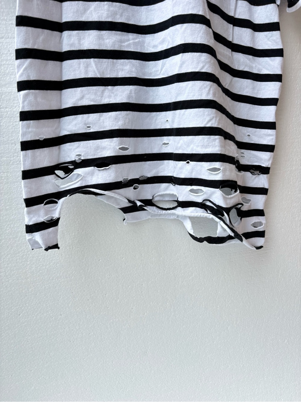 Balmain x Puma Striped Oversized Distressed Holes Tee Shirt White Black rare - Picture 2 of 10